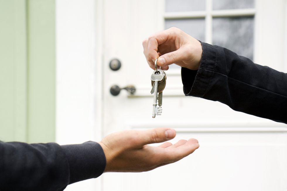 HANDING OVER KEYS