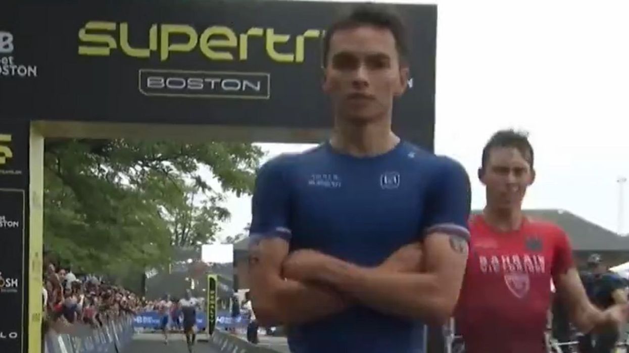 Hayden Wilde looked unimpressed with Alex Yee