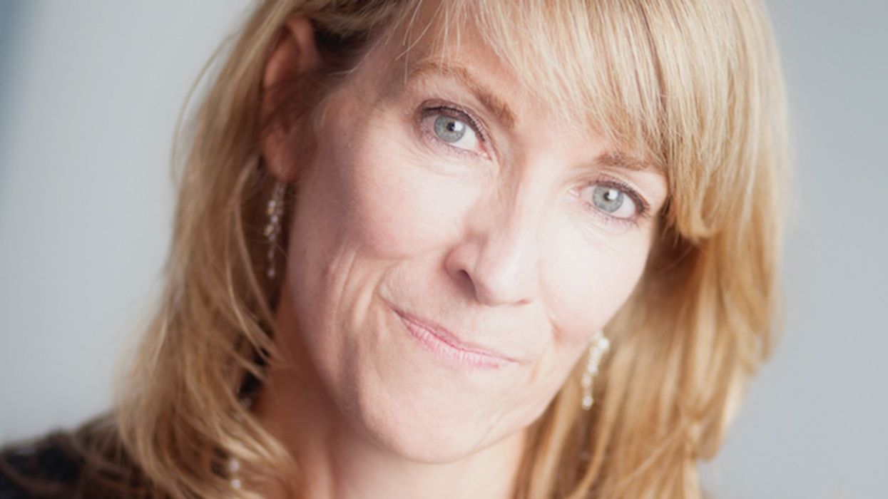 Headshot of celebrity doctor Renée Hoenderkamp