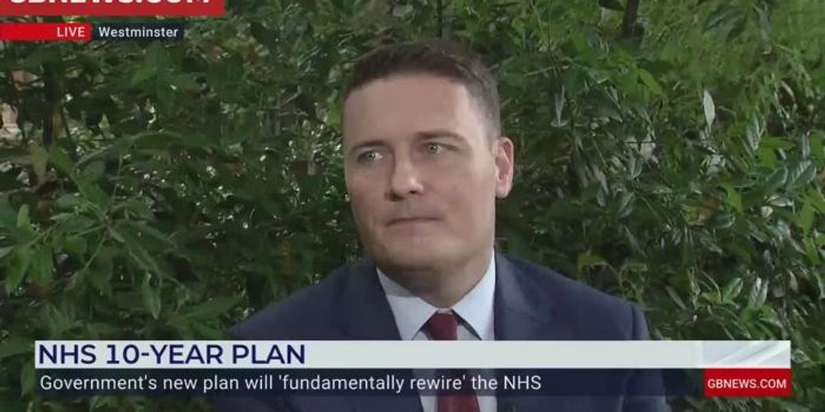 NextImg:WATCH: Wes Streeting shocked as Christopher Hope asks if he’s used NHS weight loss injections - 'I've got a complex now!'