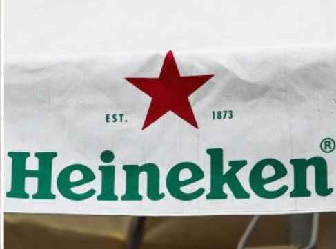 Heinken logo and pints of beer