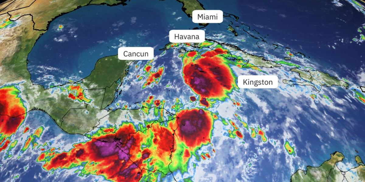 NextImg:America braces for major tropical assault as 160mph Hurricane Helene strikes