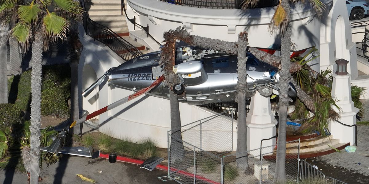 NextImg:Helicopter crashes into beachgoers after spinning out of control leaving five people hospitalised