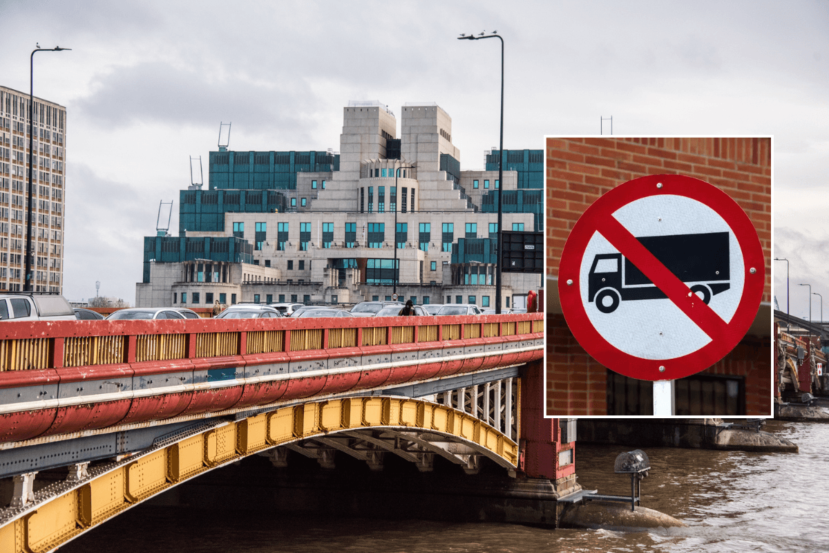 HGV ban sign and Vauxhall Bridge
