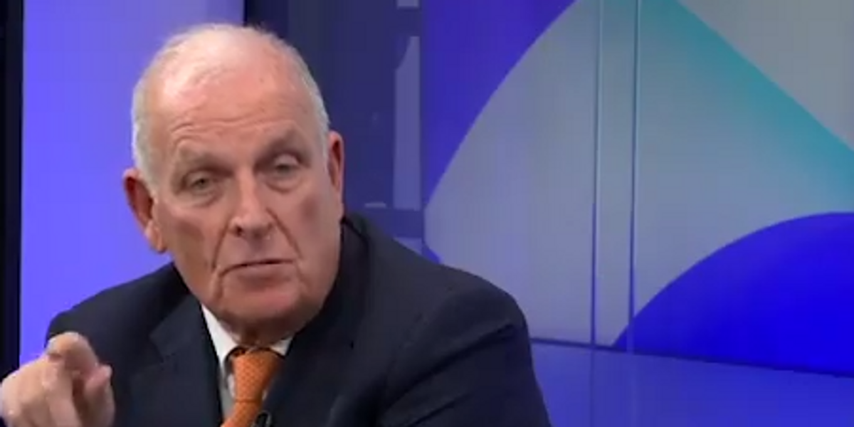 NextImg:'High streets are not going to be saved!' Kelvin Mackenzie calls for free parking to bring attraction