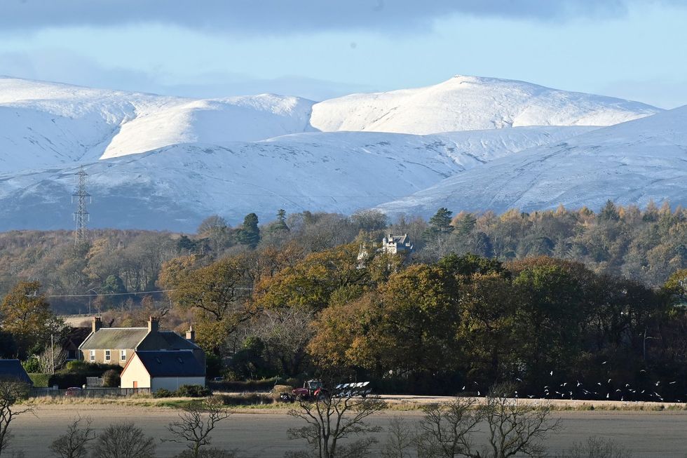 Hill snow in Dunfermline