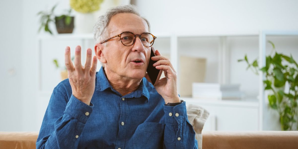 Helpline goes DOWN as millions face crucial tax deadline in just days Helpline goes DOWN as millions face crucial tax deadline in just days