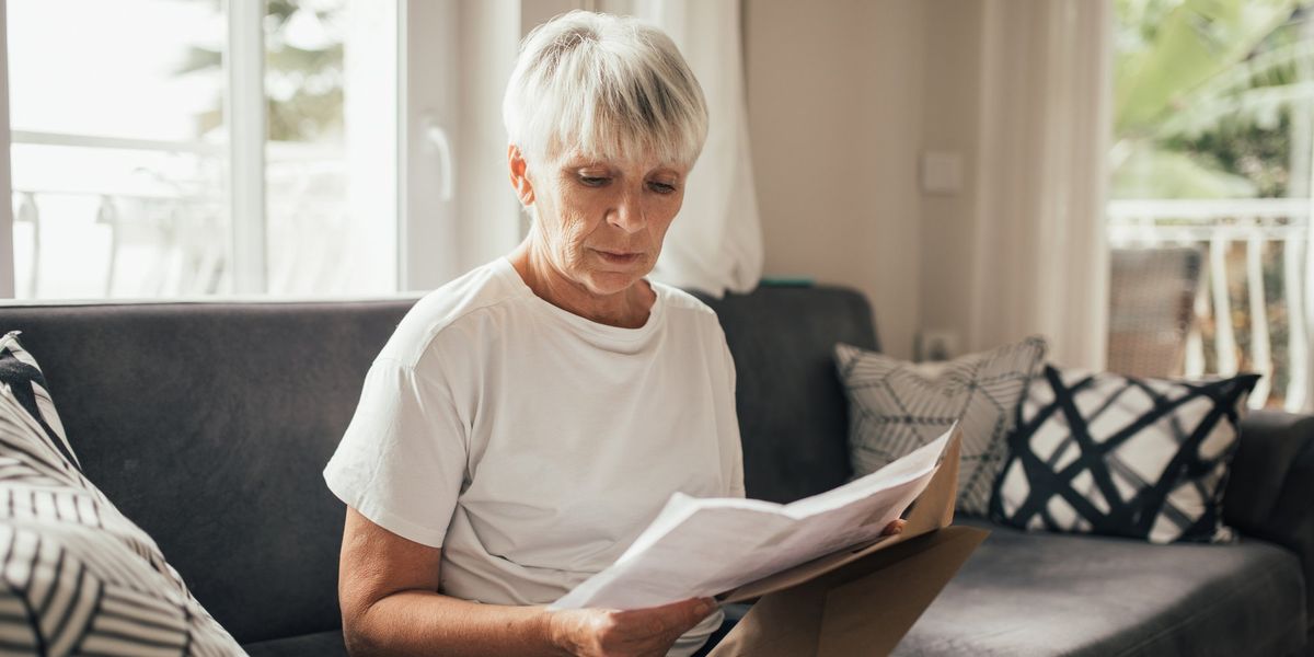 HMRC tax bills averaging £2,300 set to hit thousands of UK savers HMRC tax bills averaging £2,300 set to hit thousands of UK savers