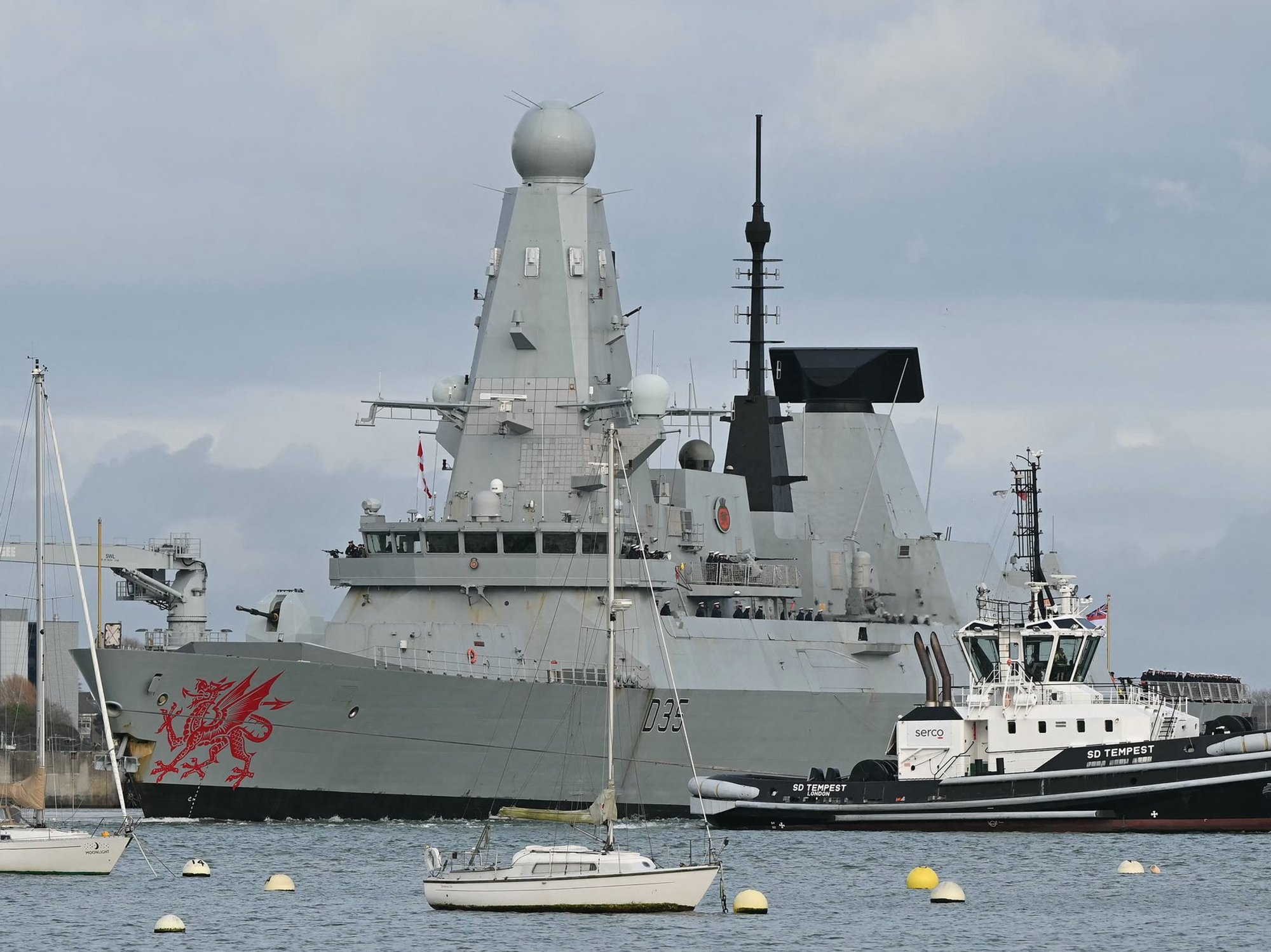 HMS Dragon