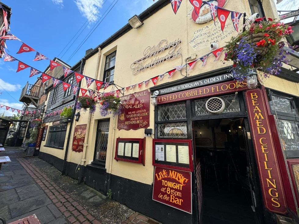 Hole in the Wall Torquay