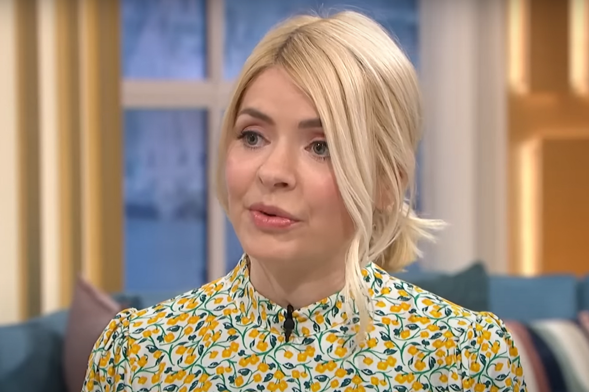 Holly Willoughby on the This Morning couch