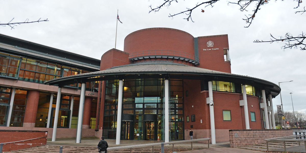 NextImg:Home Office worker jailed after pocketing £3,500 in return for granting asylum claims