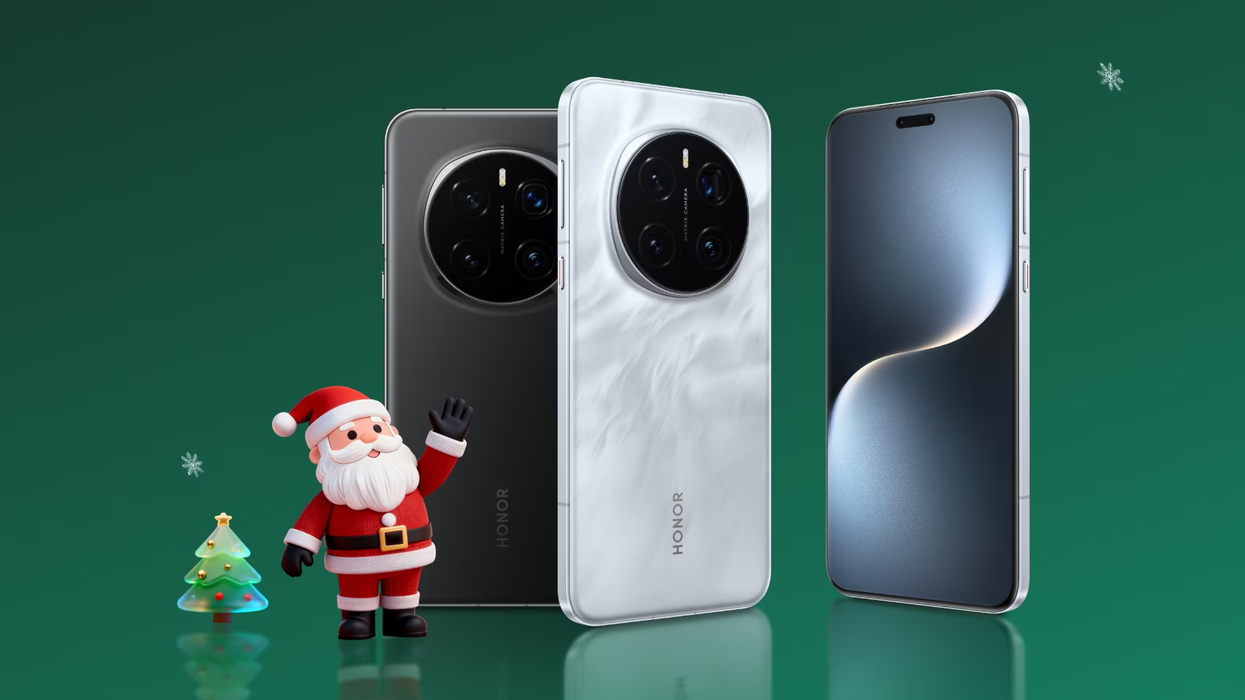 HONOR Magic7 Pro placed in front of Christmas promotion background
