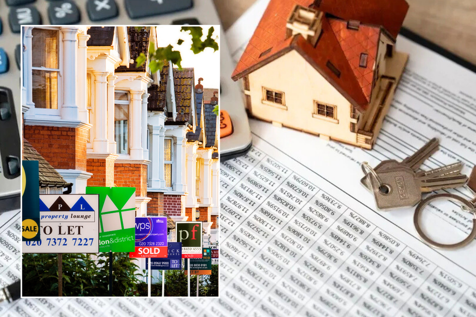 Houses for sale / mortgage document and keys