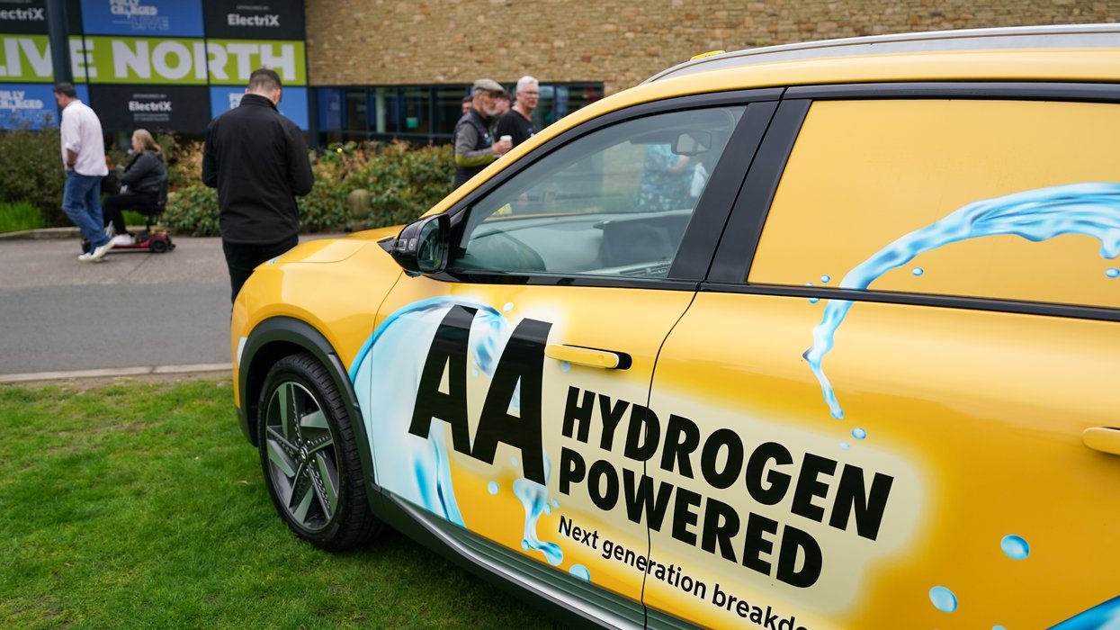 Hydrogen vehicle