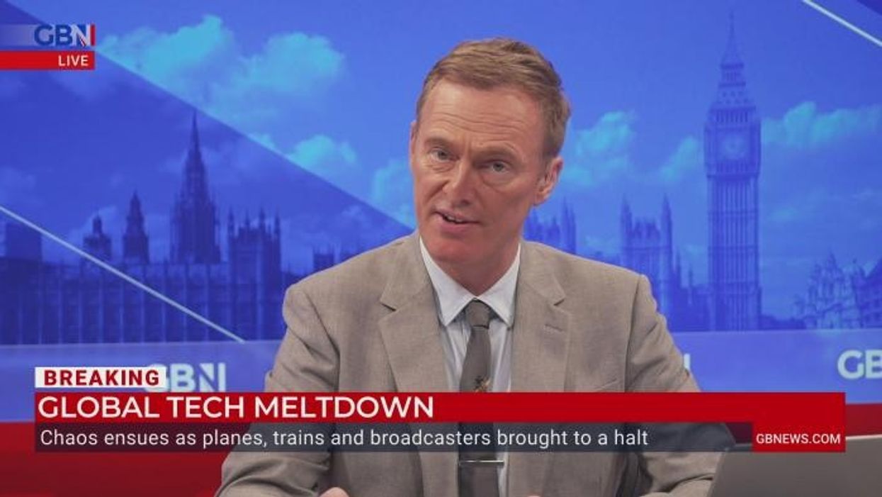 'I fear for my country’: Ex-riot cop SLAMS police for 'running away’ from Leeds chaos