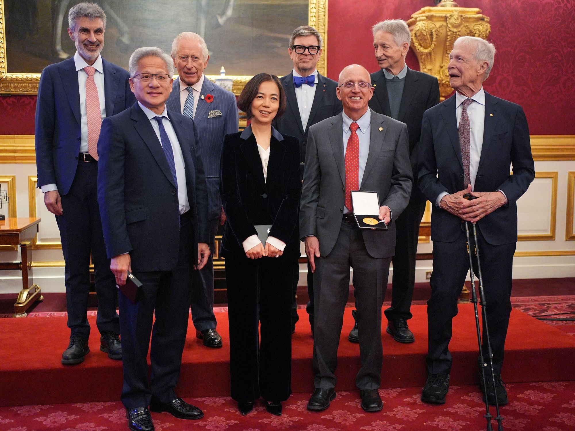 'I need to talk to you!' King approaches one of the world's richest men as he presents special award