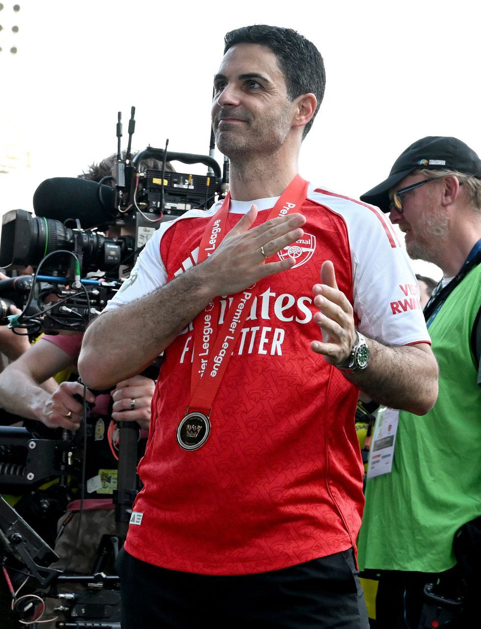 If VAR never existed this season, Arsenal still lift the crown, but their seven-point cushion vanishes, instead pipping City to the title solely on goal difference!