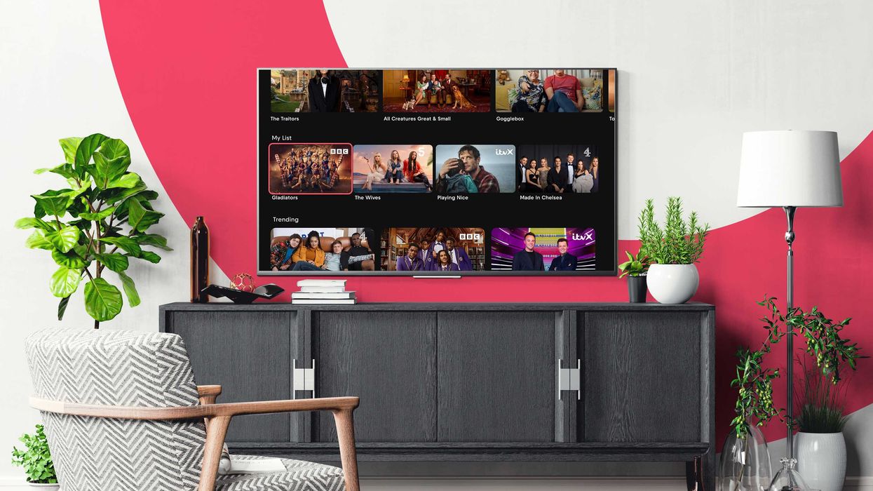 image of a freely compatible television wall-mounted