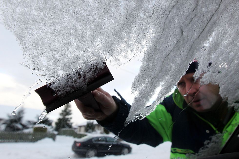 Drivers warned they could be breaking the law if they DE-ICE their cars this winter