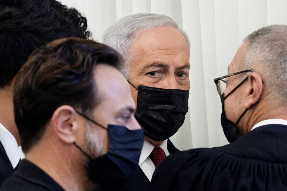 Netanyahu faces former spokesman Nir Hefetz at corruption trial in Israel
