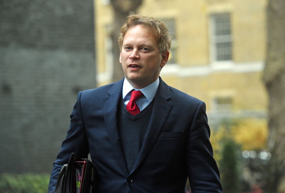 Holidays: Grant Shapps defends changes to travel rules