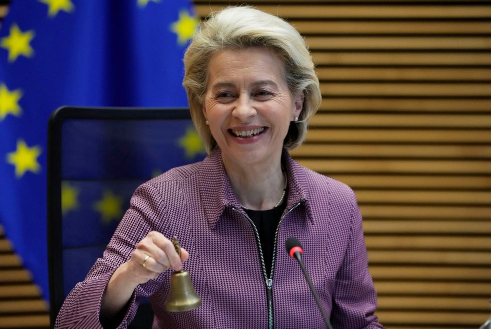 EU boss Ursula von der Leyen scraps Macron meeting as driver tests positive for Covid-19