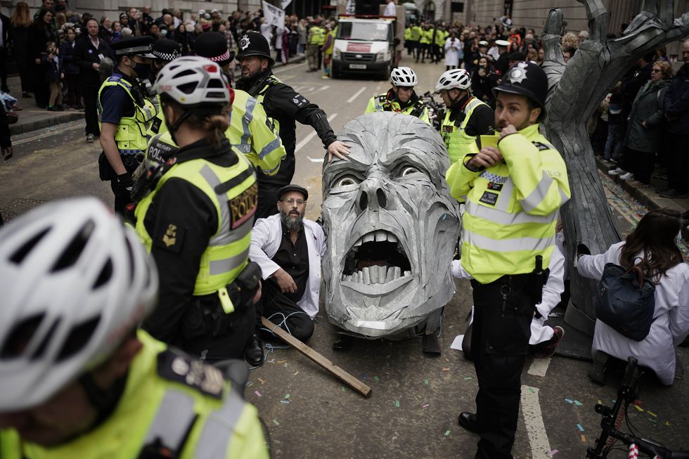 Extinction Rebellion to block UK oil refineries and cause more energy misery despite Ukraine-Russia war chaos