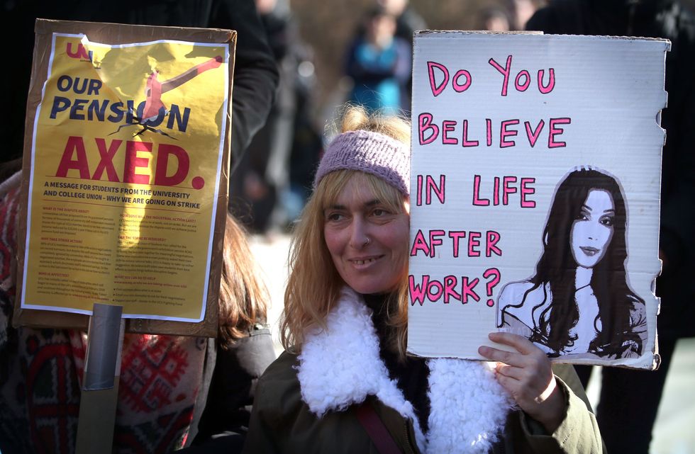 Over a million students to face up to 10 days of strikes by lecturers in February