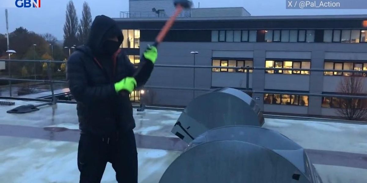 NextImg:WATCH: Pro-Palestine protestors occupy defence factory roof in Southampton