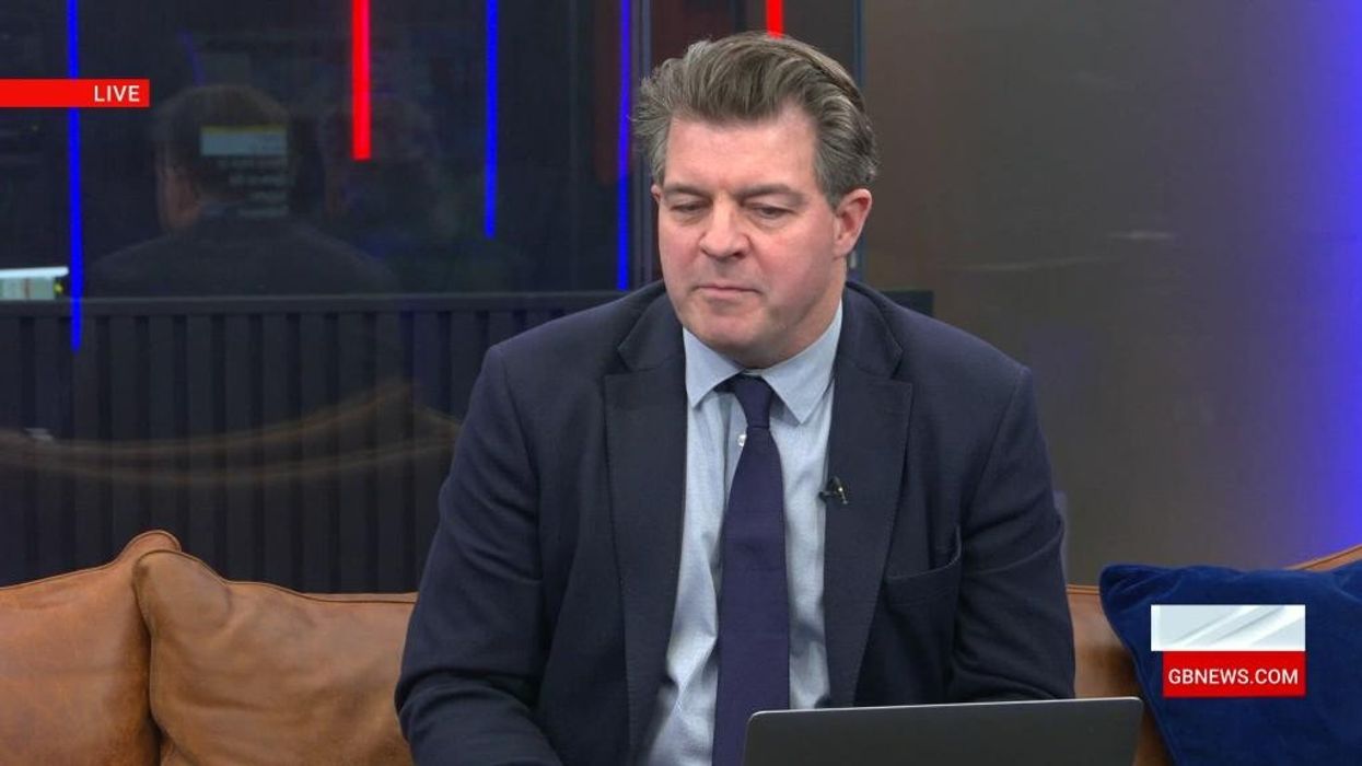 'Pensioners don't pay National Insurance!' Liam Halligan highlights EXACTLY why Hunt opted for NI cut over tax