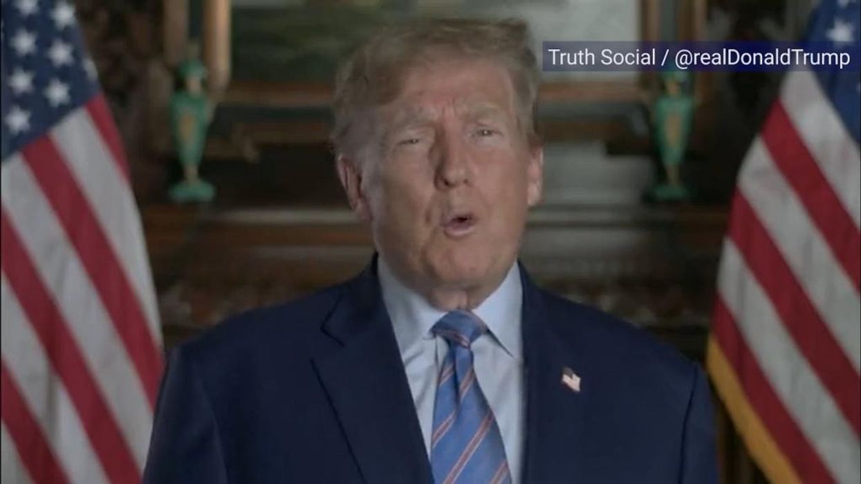 Teams playing football on thanksgiving Teams playing football on thanksgiving