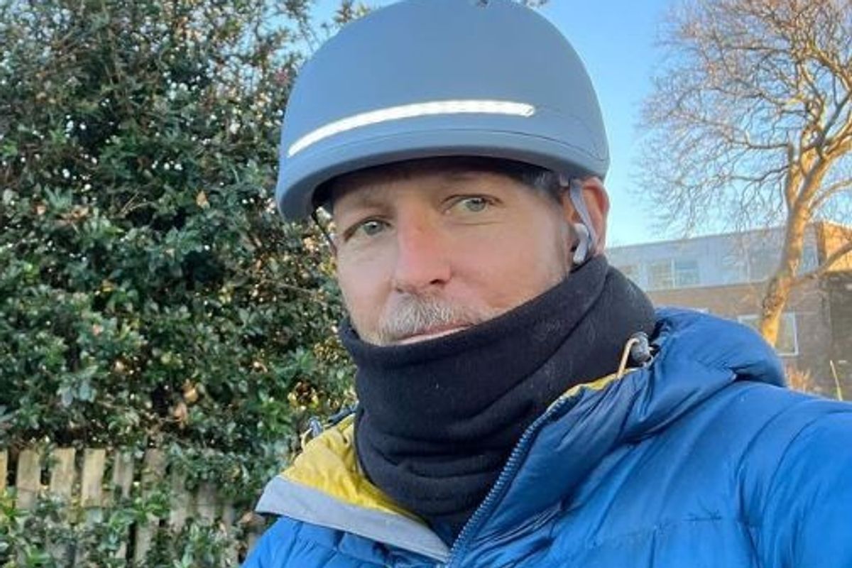 Jonnie Irwin urged 'be careful' as he sparks concern with new series of snaps: 'What on earth!'