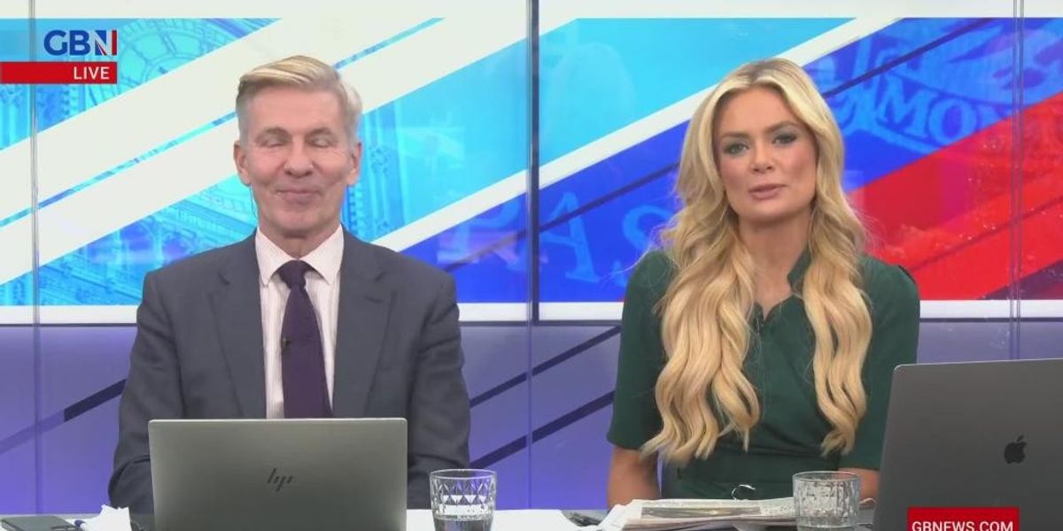 Free airline seats for the obese are ‘bonkers’ and ‘patronising’ says weight loss coach