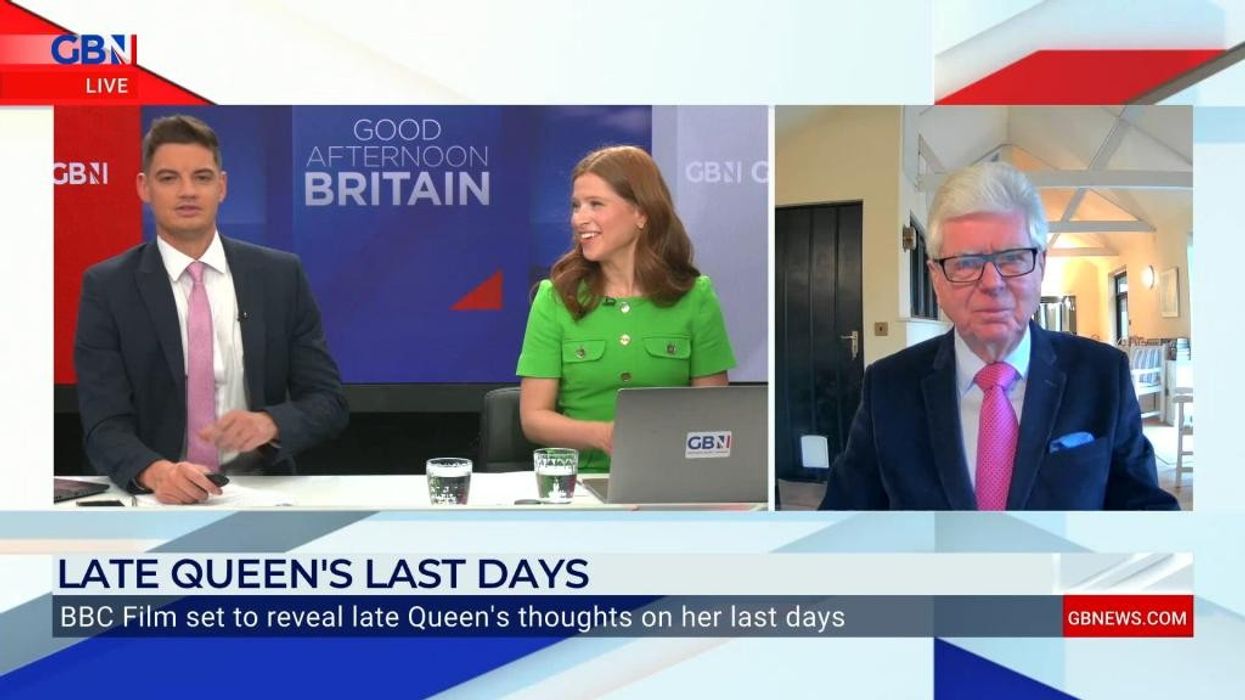 'Make the apologies' Meghan and Harry need to 'show contrition' over Christmas with Royal Family