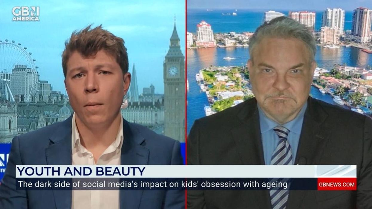 Parents are 'last line of defence' in preventing child social media addiction claims psychiatrist