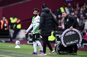 Mohamed Salah branded 'daft' by Liverpool legend after furious Jurgen Klopp row in West Ham draw