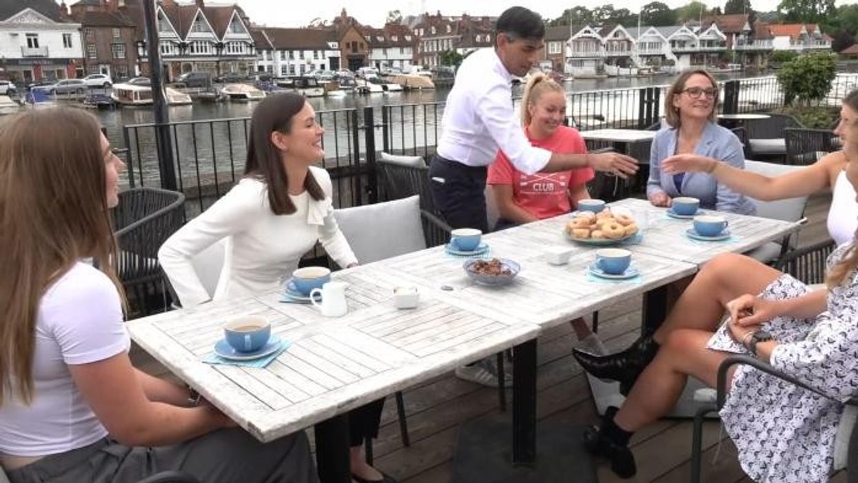 Rishi Sunak's campaign trail gatecrashed by Liberal Democrats leader