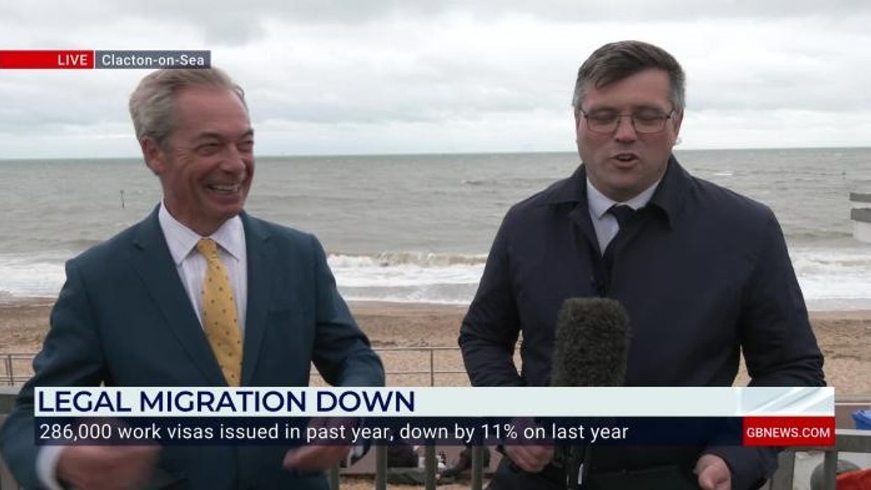 Nigel Farage declares migrant crisis 'can't go on' in scathing attack on Labour