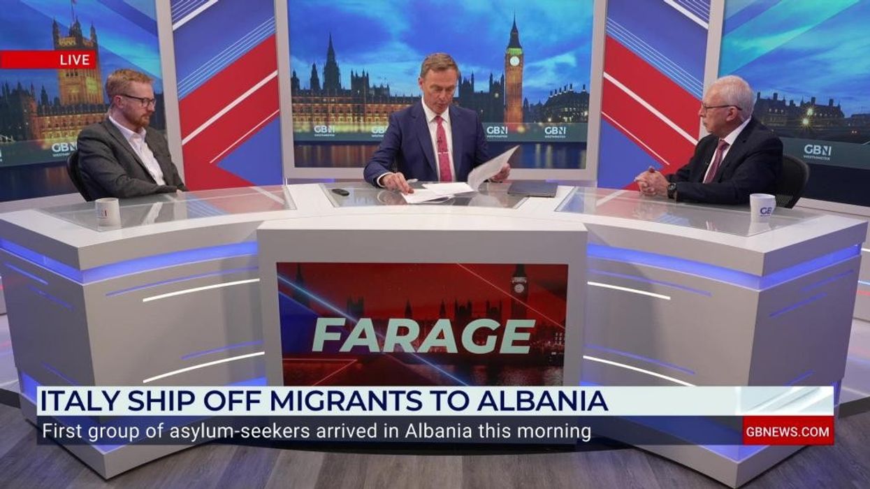 Michael Brown says Starmer should advertise 'everyone welcome' on the cliffs of Dover