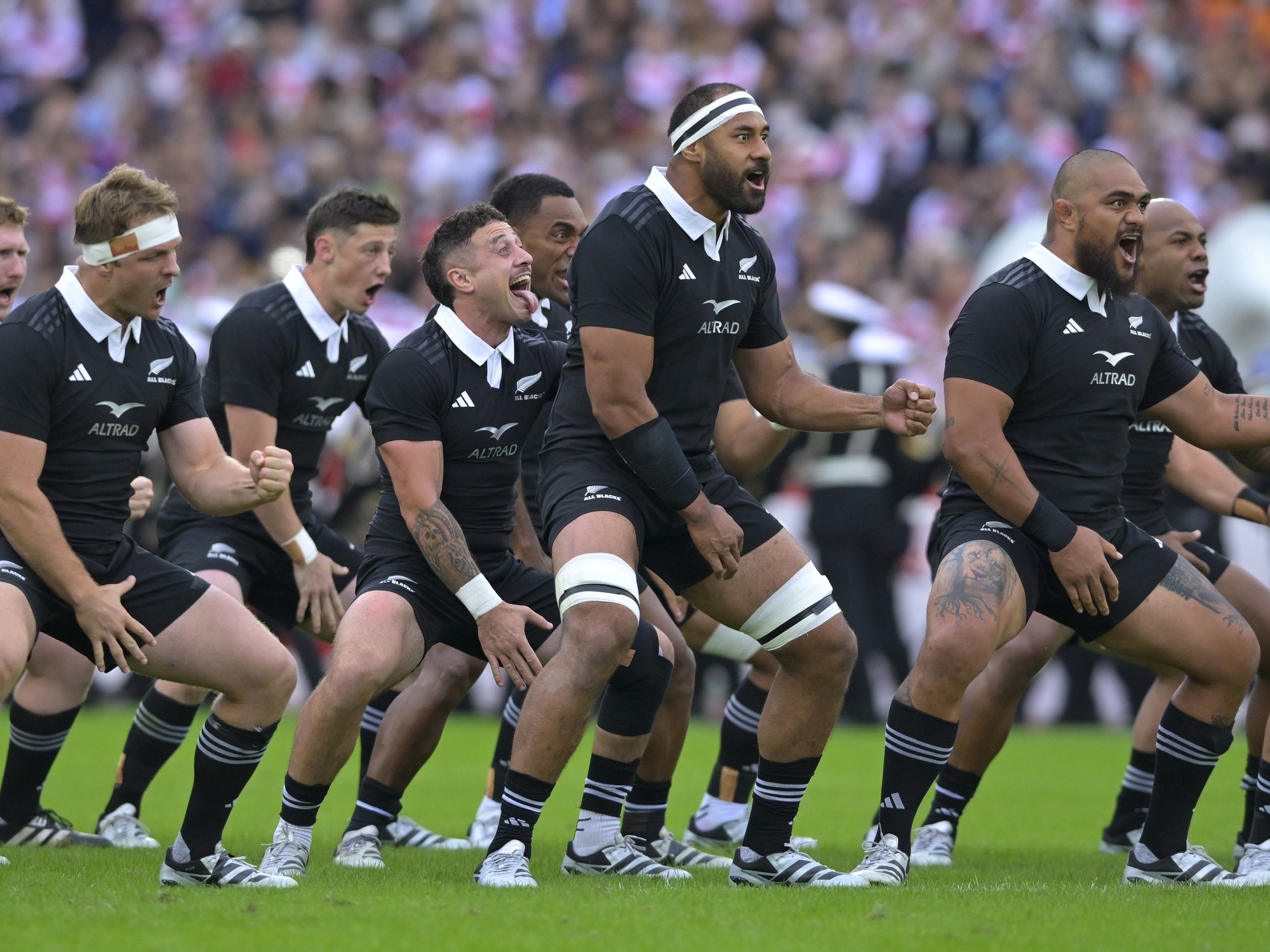 New Zealand comes out fighting after England rugby star called for haka to be banned - 'Low IQ'