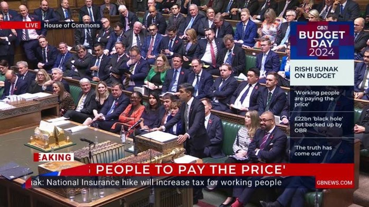 'He's wiped the floor with Rachel!' - Tory MP picked up on mic taking blistering swipe at Reeves