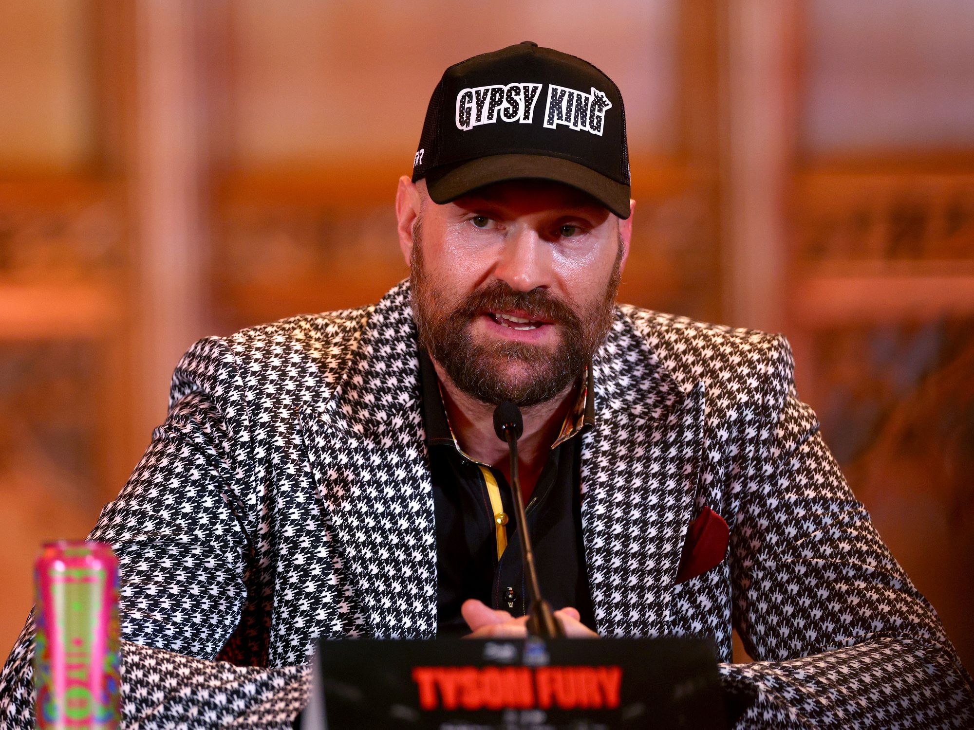 Tyson Fury's legs 'completely shot to pieces' as Oleksandr Usyk boxing rematch creeps closer