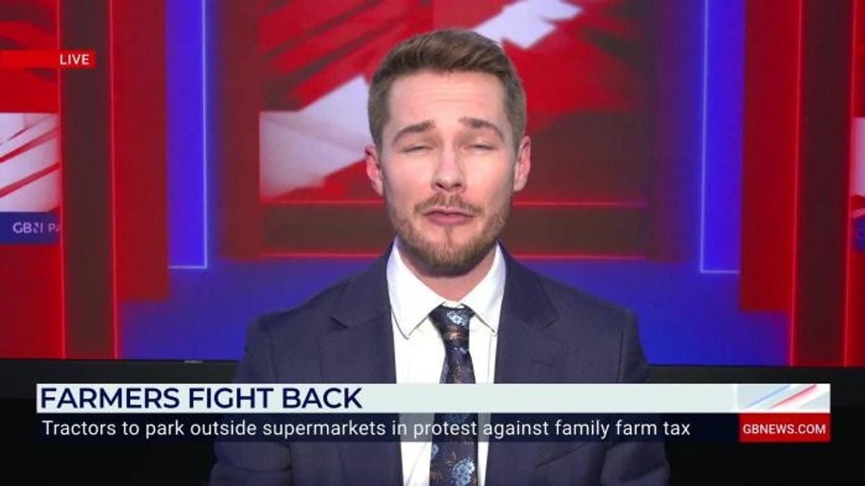 Farmer hails 'phenomenal' public support as workers target supermarkets in protest