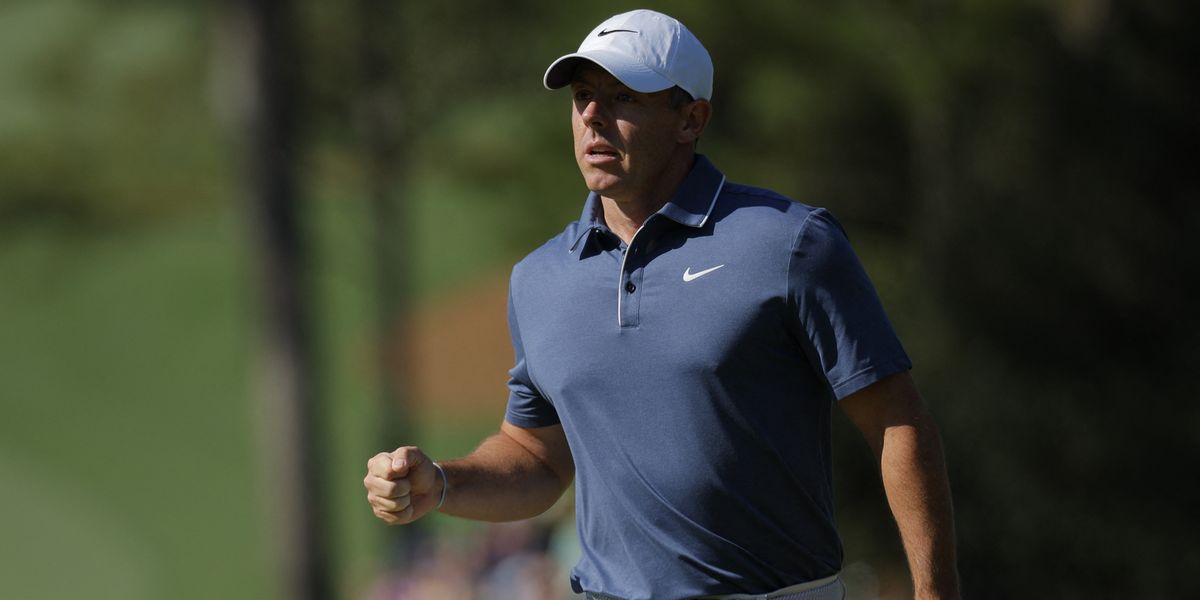 NextImg:Rory McIlroy astonishes golf fans with 'shot of the Masters' as star targets Augusta triumph