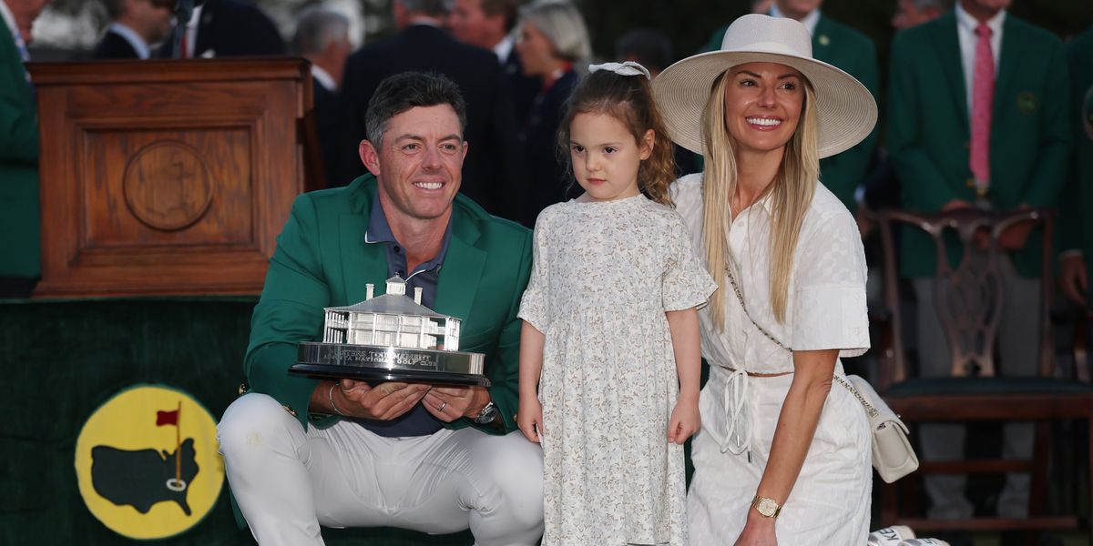 NextImg:Rory McIlroy lands in Northern Ireland on swanky private jet after historic Masters win