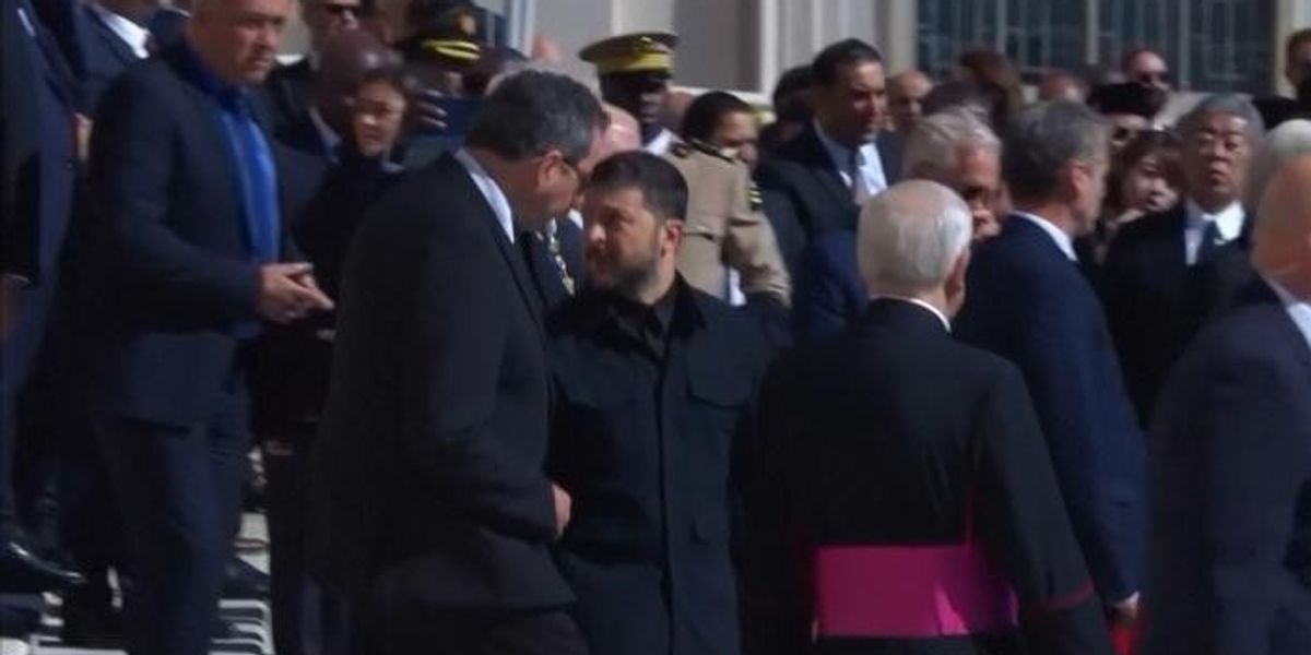 NextImg:President Volodymyr Zelensky met with applause as he arrives for Pope Francis funeral