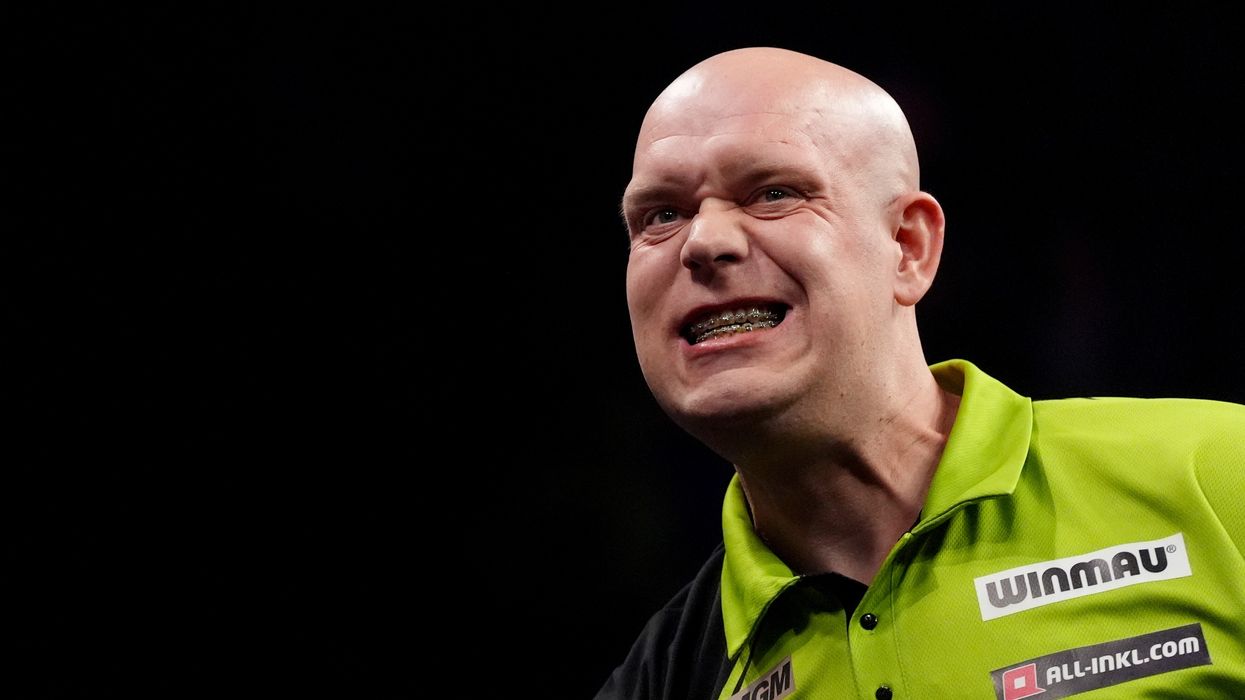Michael van Gerwen, 36, pulls out of darts tournament as friend gives concerning update