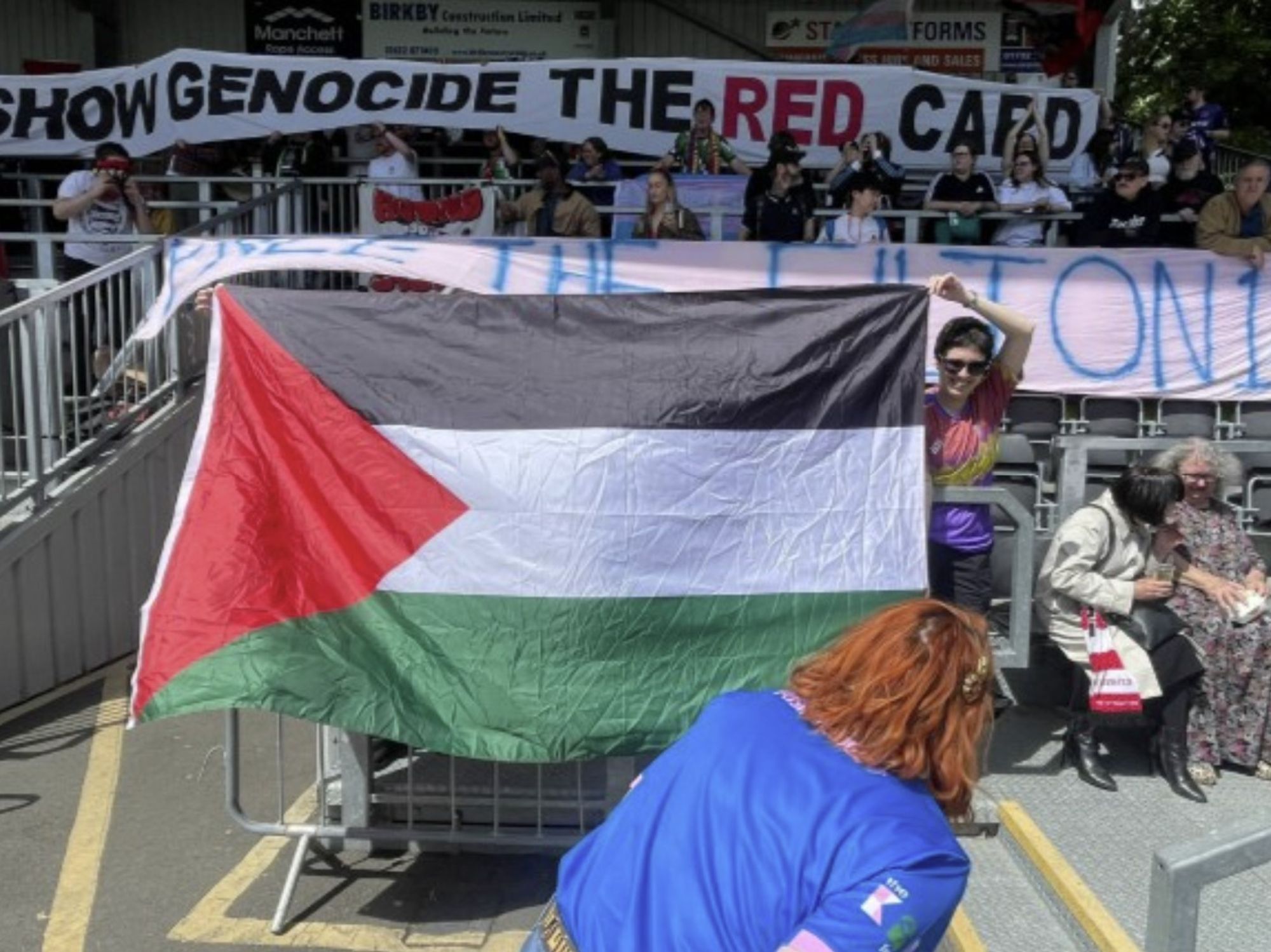 Cup final abandoned after players and fans parade Palestine flags on pitch