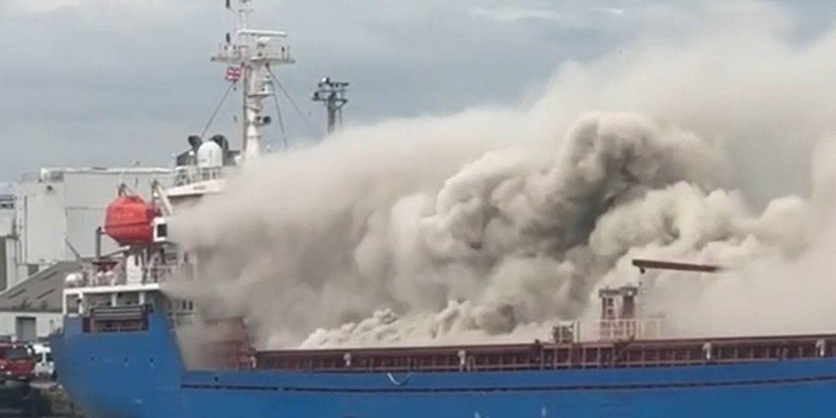 NextImg:Hull dock fire: Firefighters rush to tackle ship blaze as billows of smoke soar over Humber